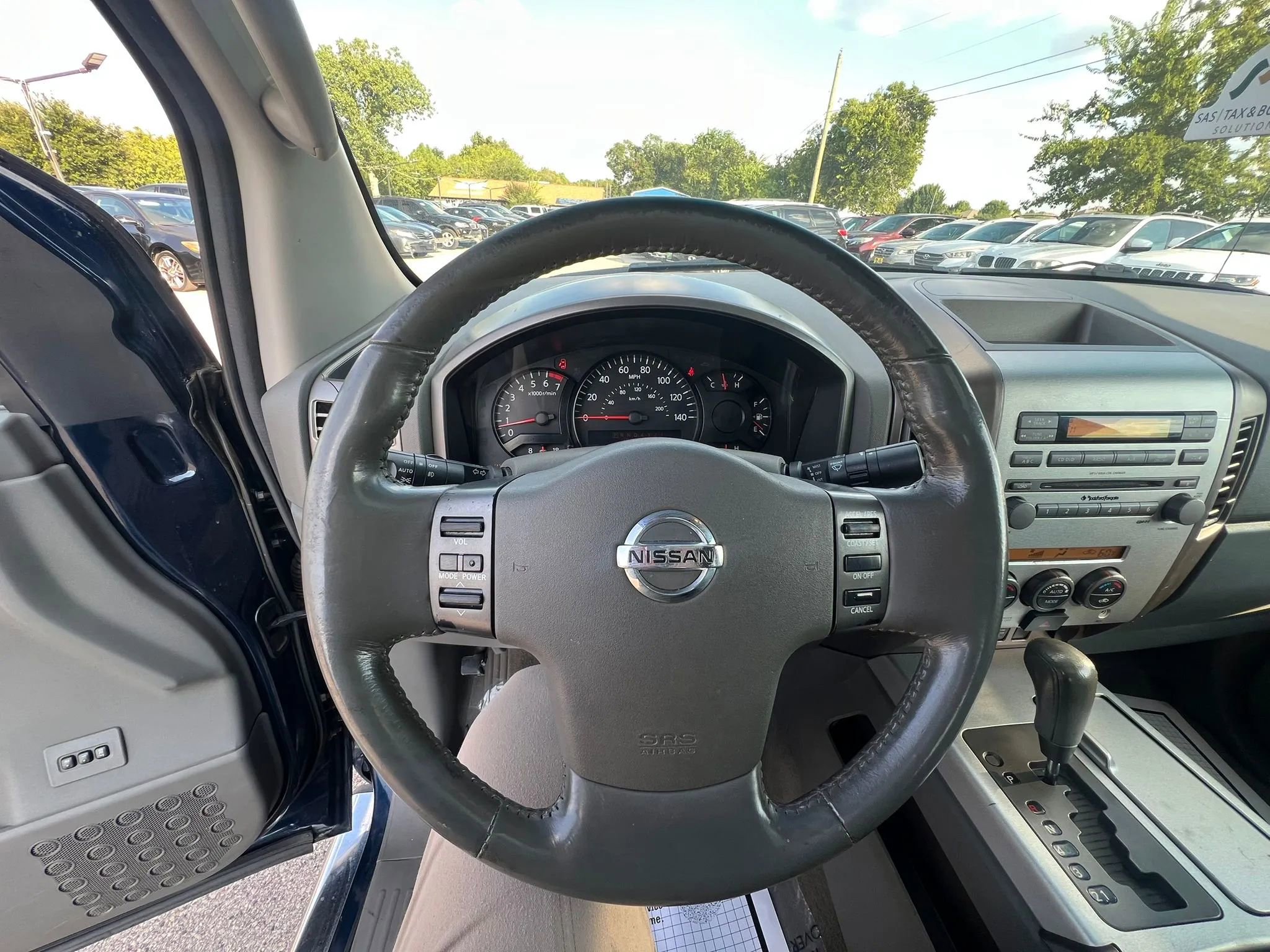 Used 2007 Nissan Titan LE image 22