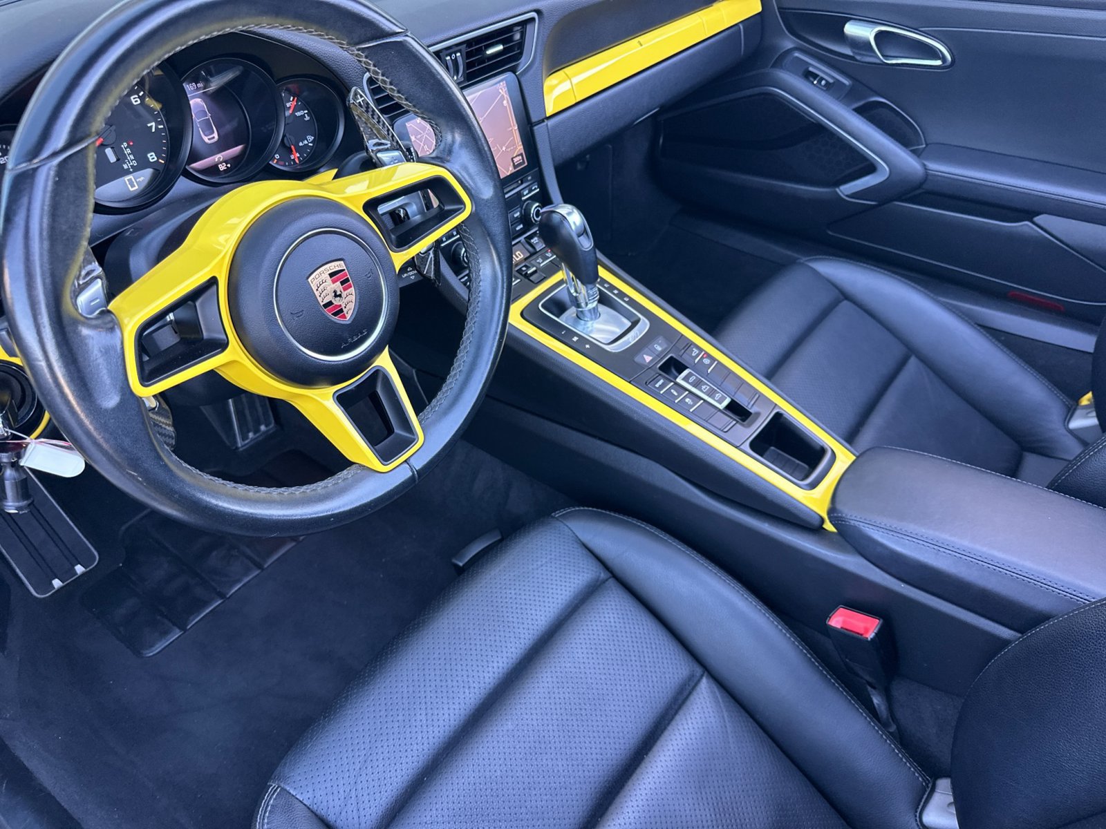 Used 2017 Porsche 911 Carrera RWD image 5