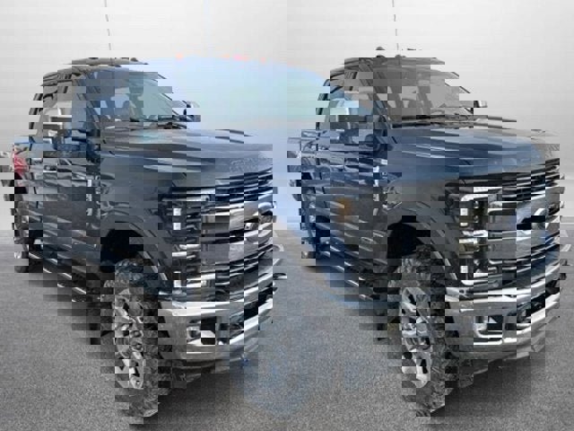 Used 2017 Ford F350 Lariat w/ Chrome Package image 5