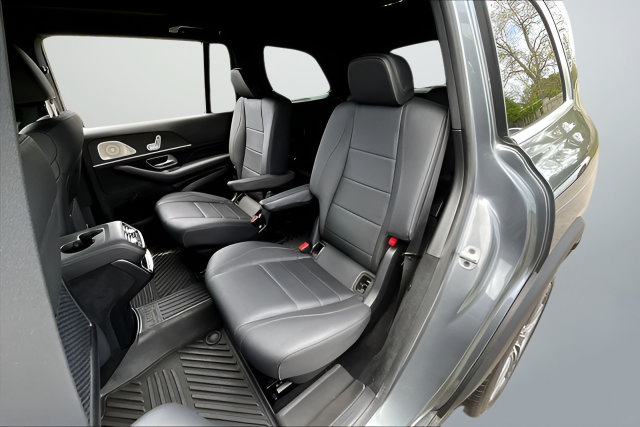 Certified 2024 Mercedes-Benz GLS 450 4MATIC image 19