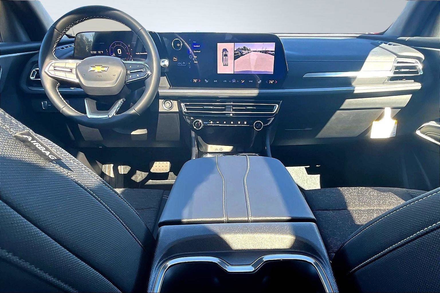 New 2026 Chevrolet Traverse LT w/ Sun and Wheel Package image 5