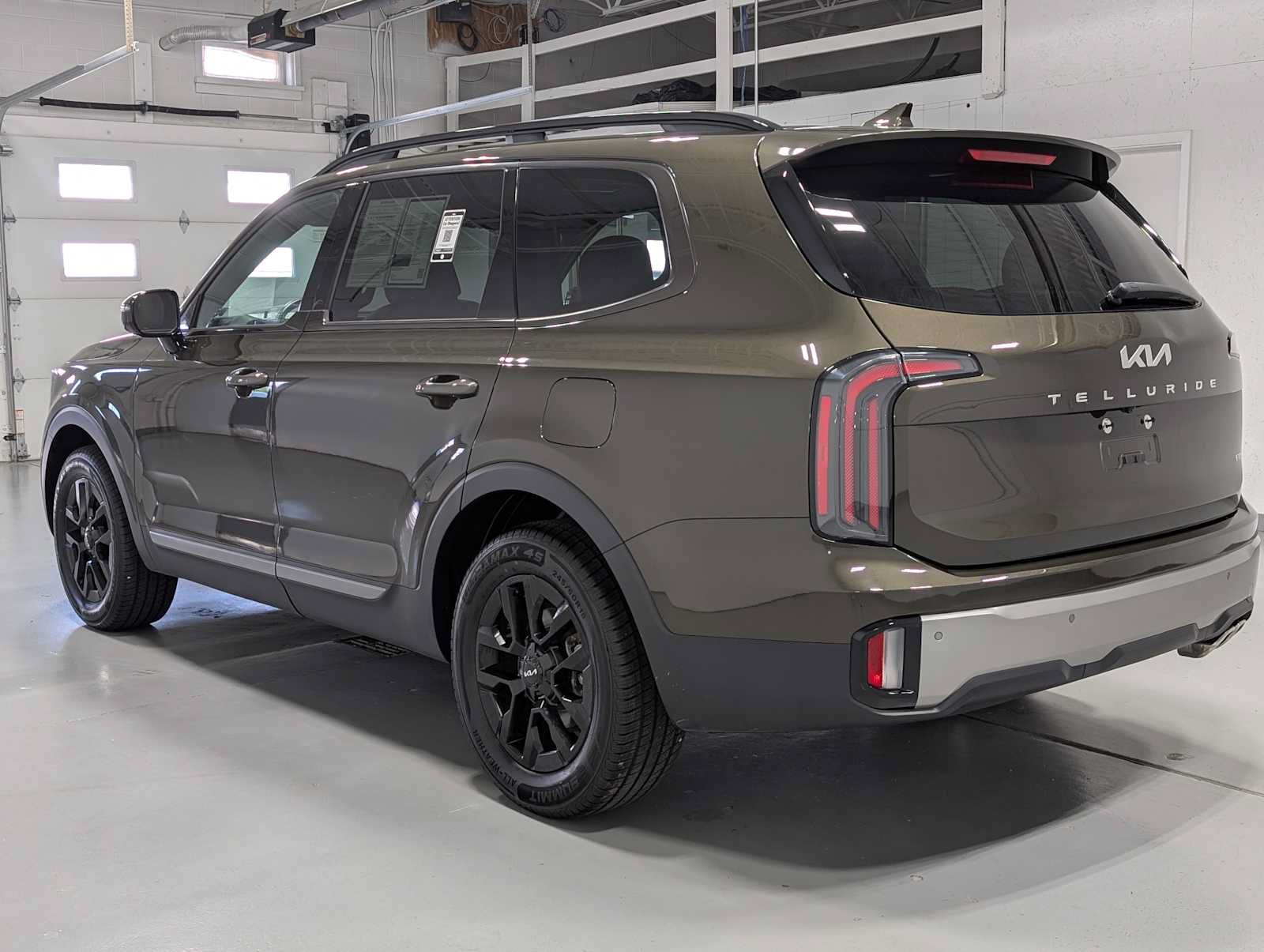 Certified 2023 Kia Telluride SX X-Pro AWD/4WD image 10