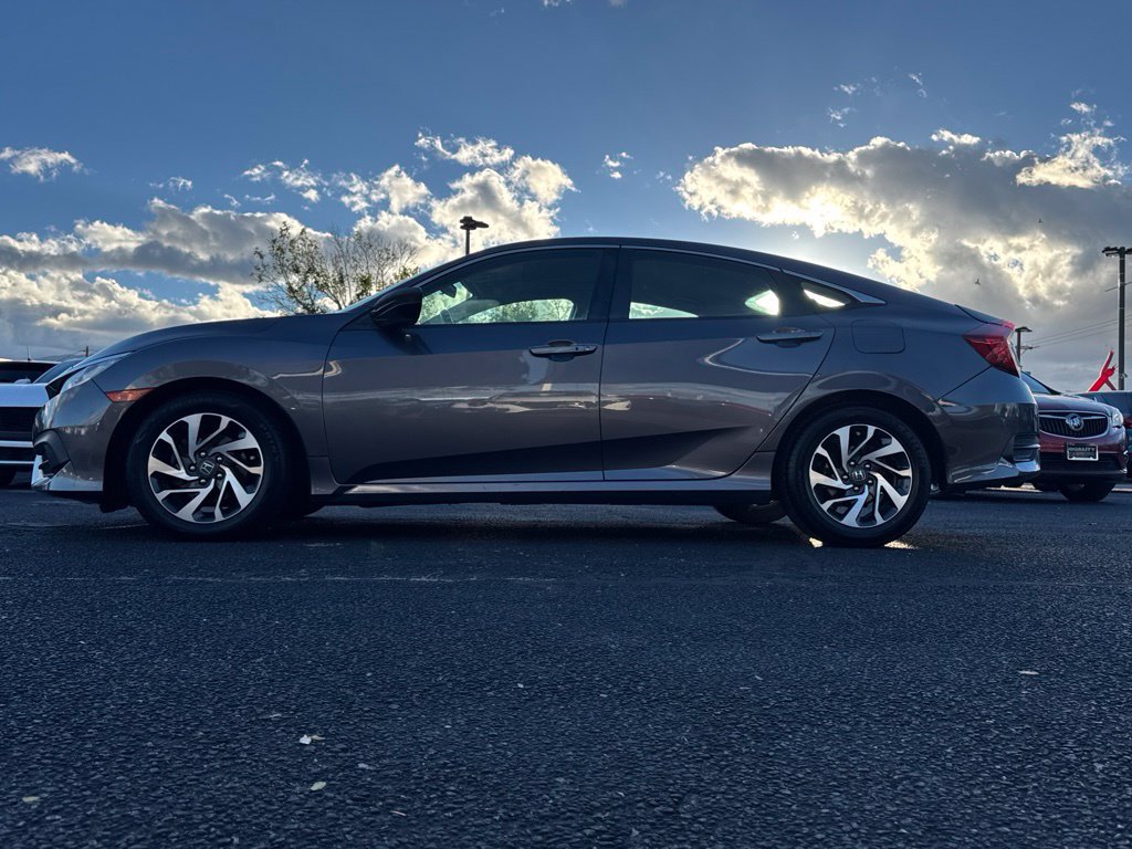 Used 2016 Honda Civic EX image 3