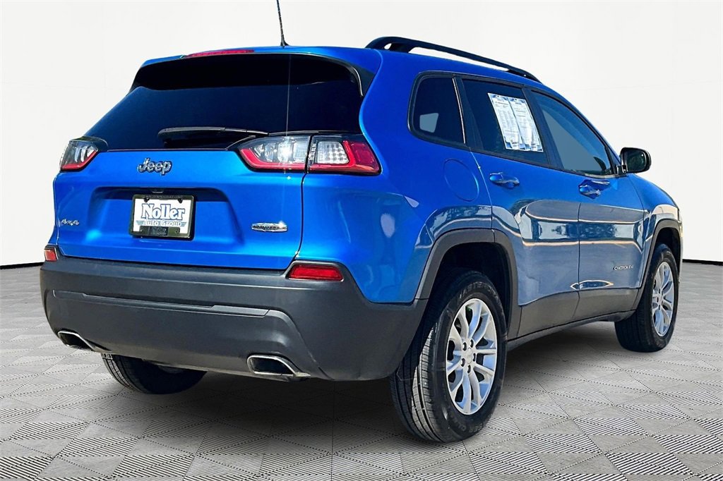 Used 2022 Jeep Cherokee Latitude Lux image 2