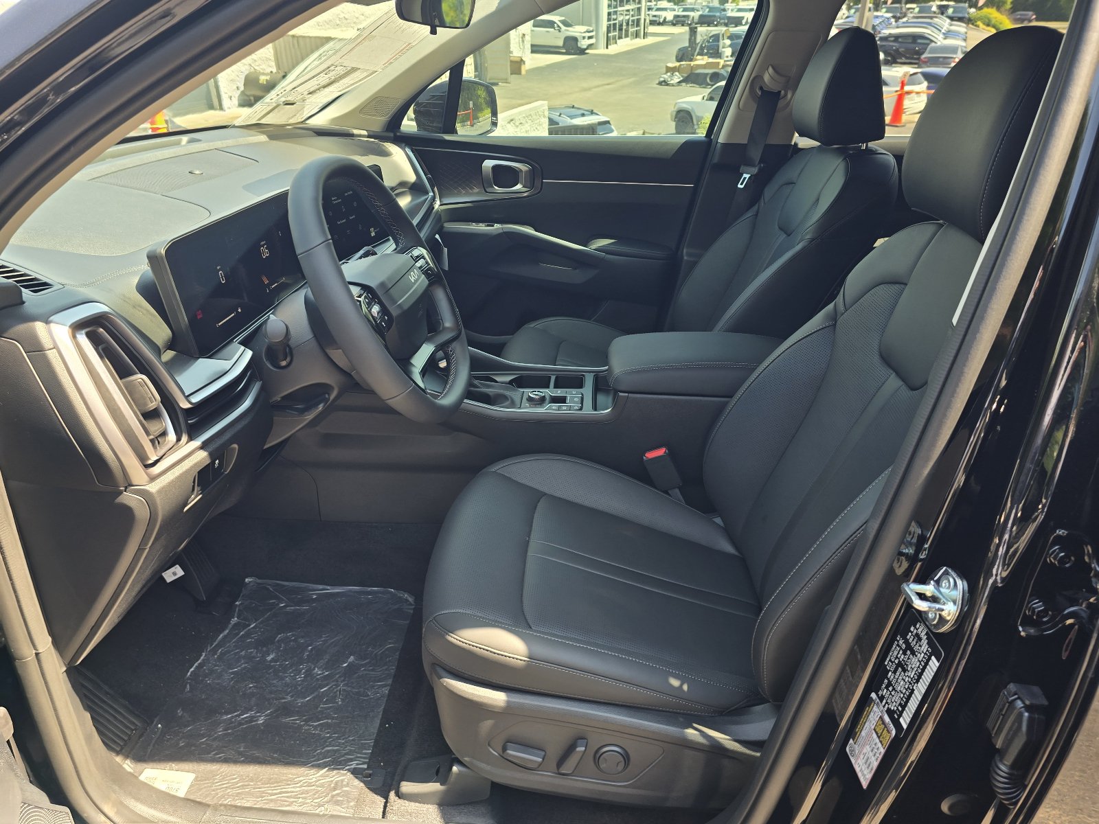 New 2026 Kia Sorento S AWD/4WD image 5