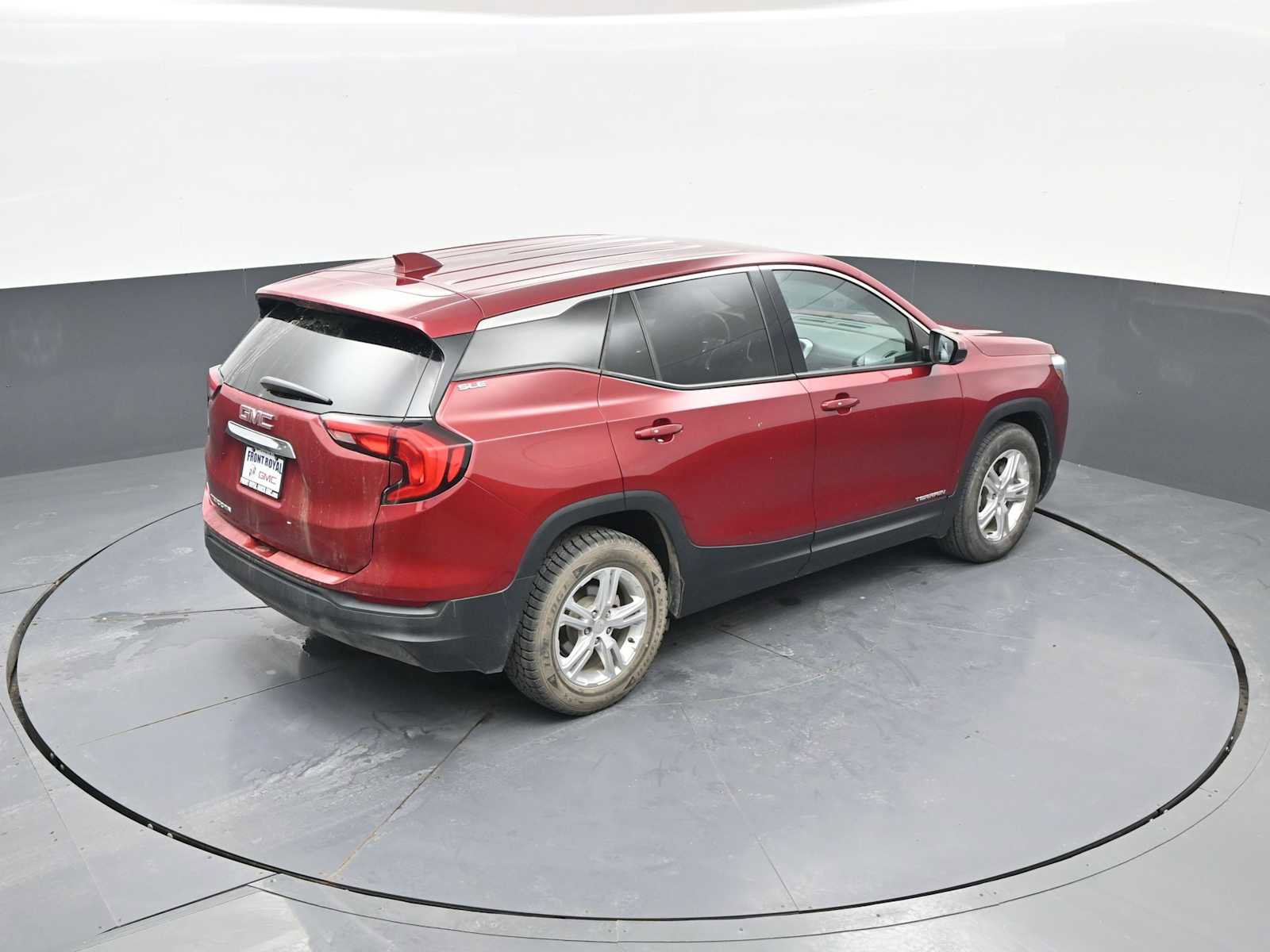 Used 2020 GMC Terrain SLE image 28