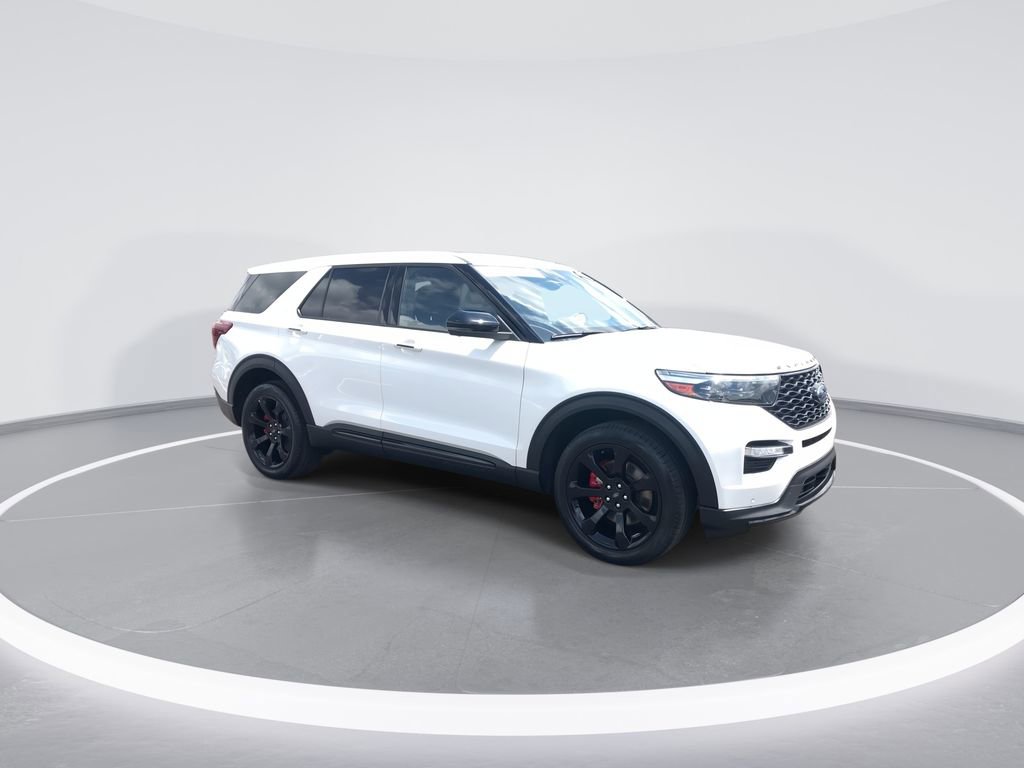 Used 2022 Ford Explorer ST w/ Equipment Group 401A AWD/4WD image 2