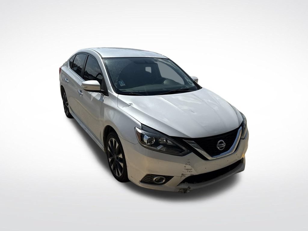 Used 2019 Nissan Sentra SR FWD image 2