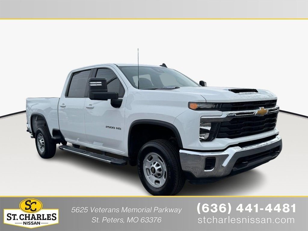 Used 2024 Chevrolet Silverado 2500 LT image 1