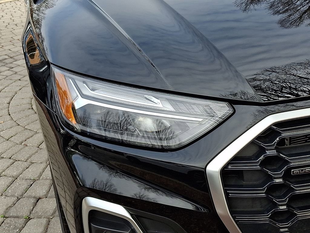 Used 2023 Audi Q5 e Premium Plus w/ Premium Plus Package image 10