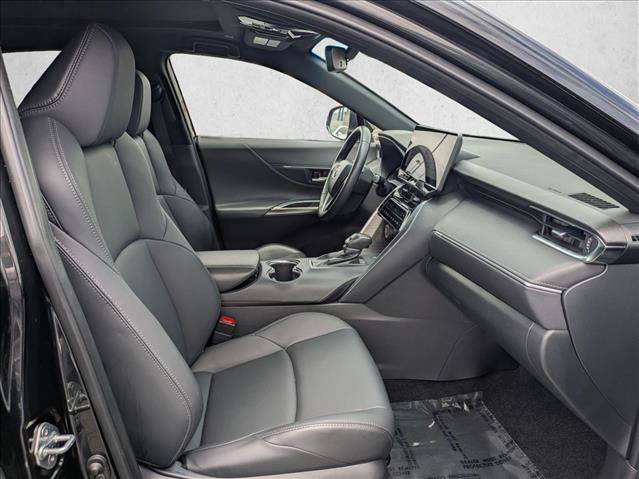 Used 2024 Toyota Venza Nightshade AWD/4WD image 21