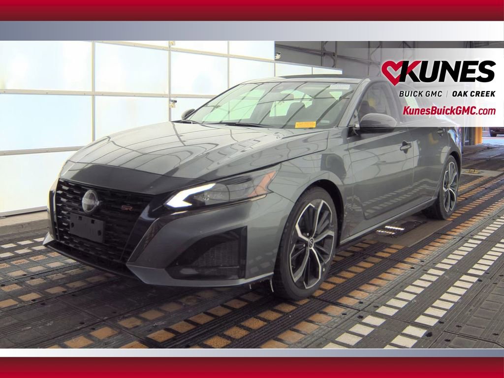 Used 2024 Nissan Altima 2.5 SR image 24