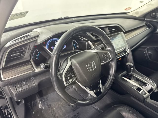 Used 2019 Honda Civic Touring image 23