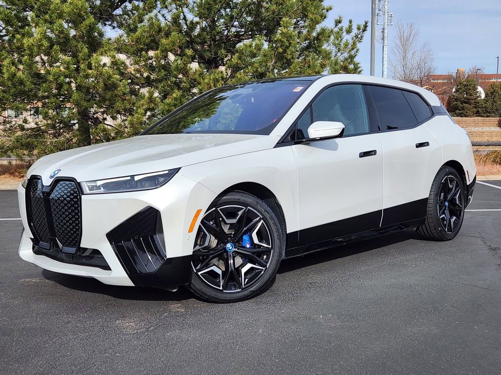 Certified 2025 BMW iX M60 image 2