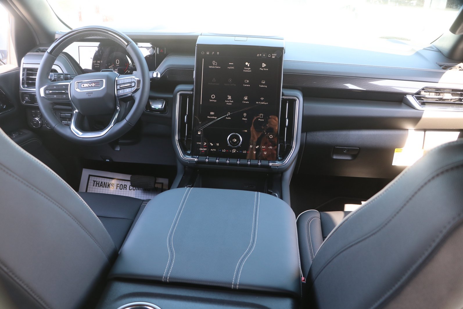 New 2026 GMC Yukon XL Elevation w/ Elevation Premium Package AWD/4WD image 16