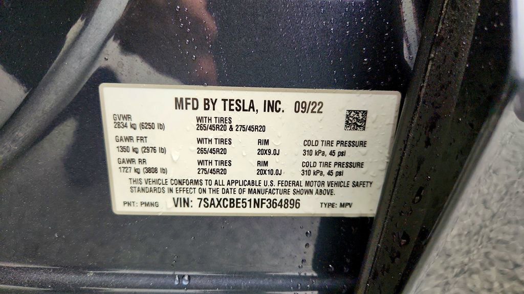 Used 2022 Tesla Model X image 25