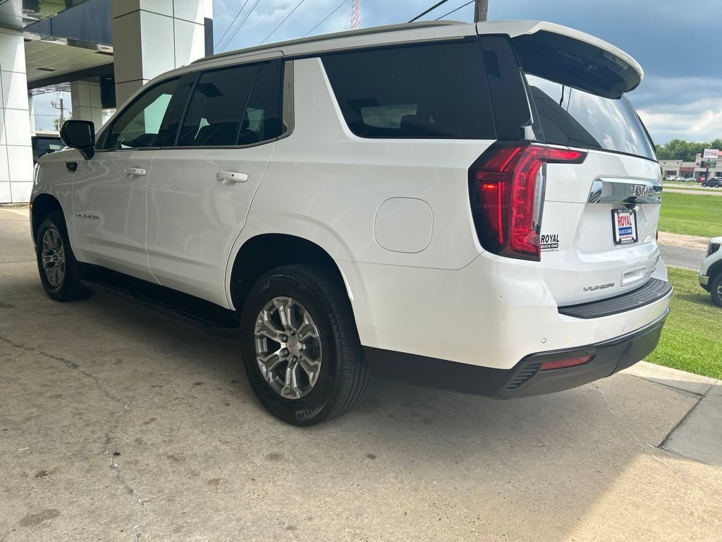 Certified 2023 GMC Yukon SLE RWD image 5