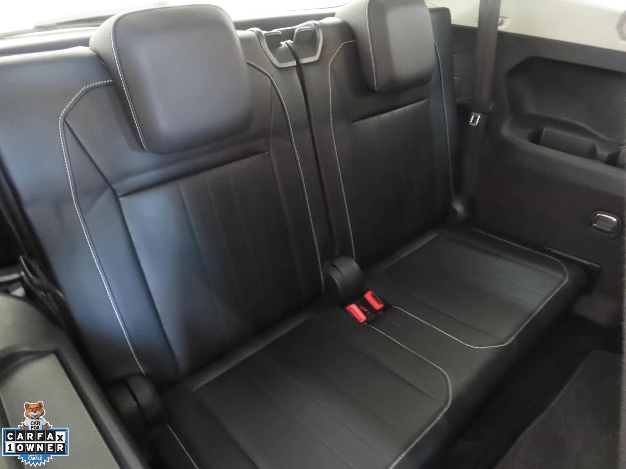 Certified 2022 Volkswagen Tiguan SE FWD image 24