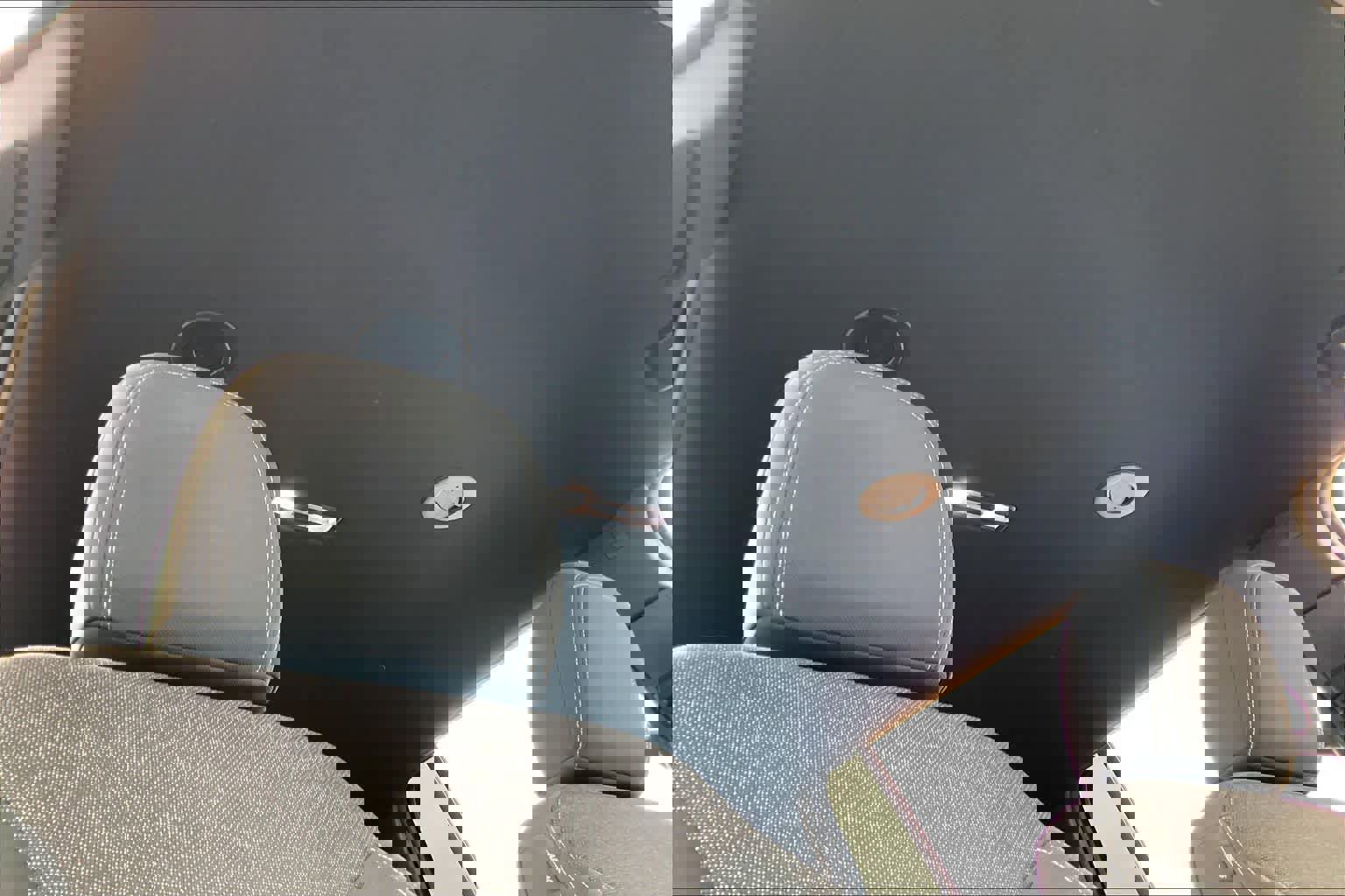 Used 2025 Chevrolet Traverse LT image 13