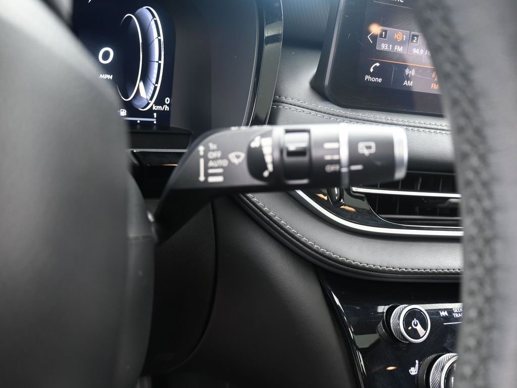 Used 2023 INFINITI QX60 Luxe w/ Performance Audio Package image 21