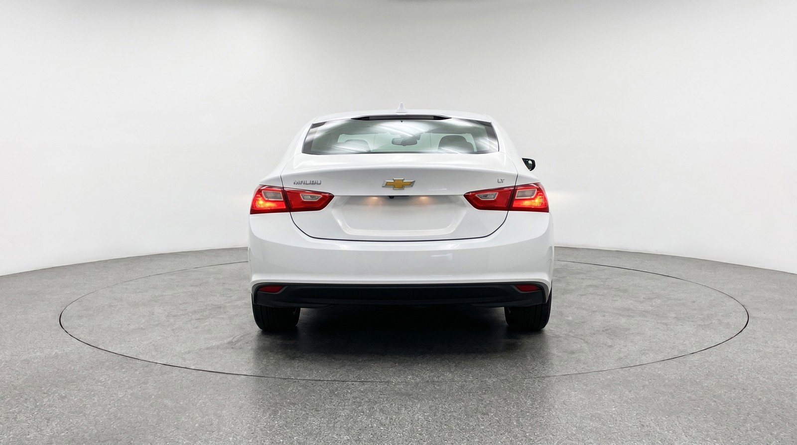 Used 2023 Chevrolet Malibu LT FWD image 7