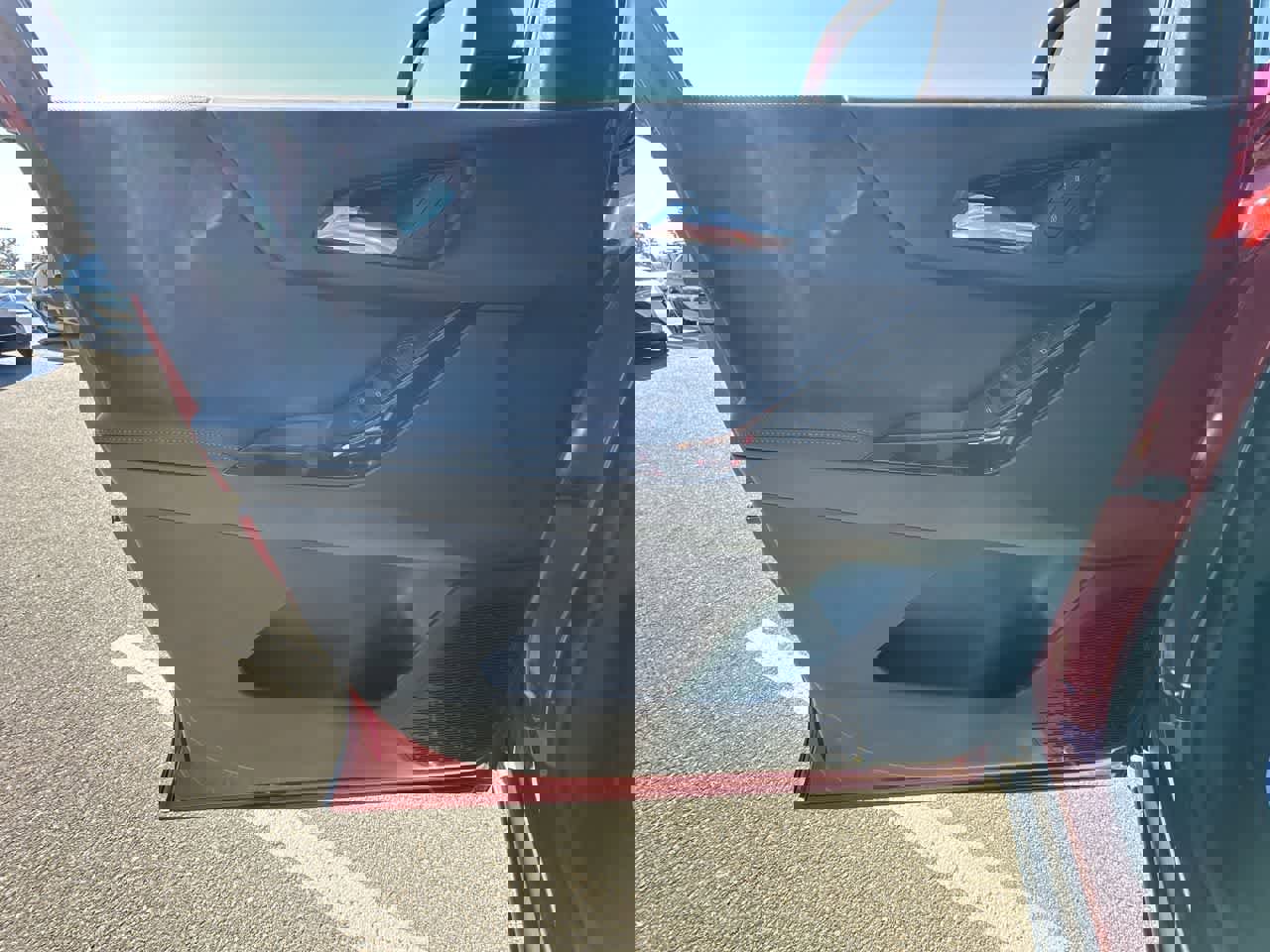 New 2025 Chevrolet Equinox LT image 22