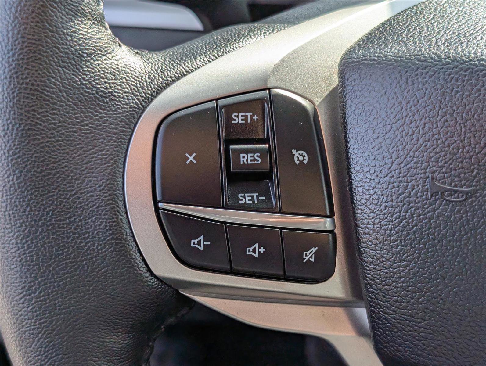 Used 2024 Ford Explorer XLT w/ Equipment Group 202A image 24