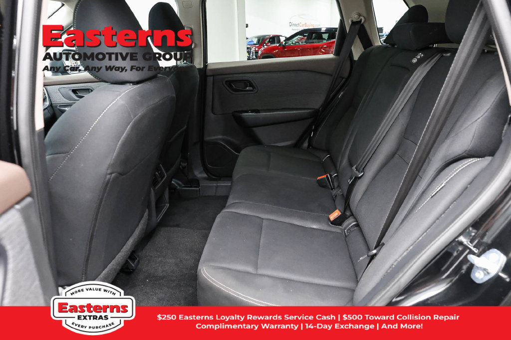 Used 2023 Nissan Rogue S AWD/4WD image 23