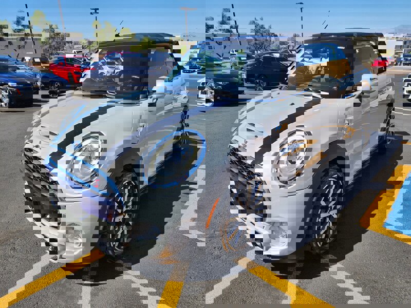 Used 2016 MINI Cooper S image 7