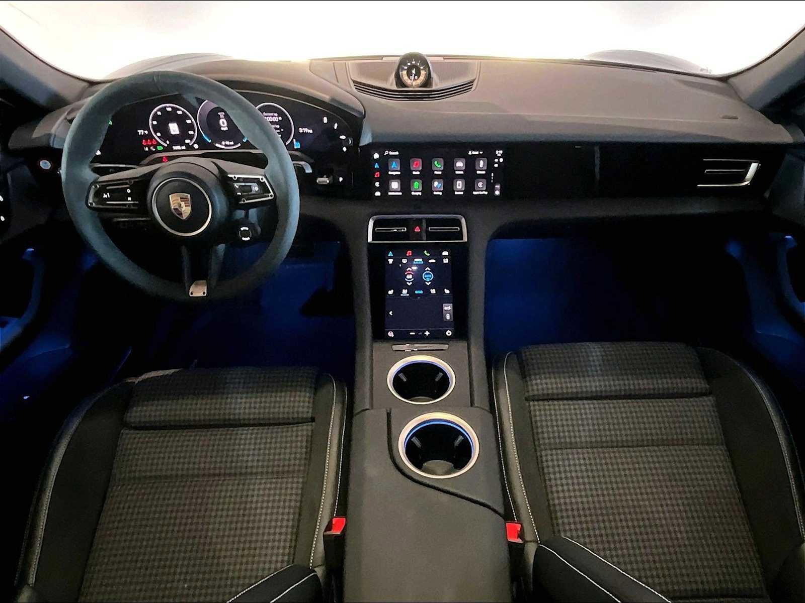 Used 2025 Porsche Taycan 4S image 17