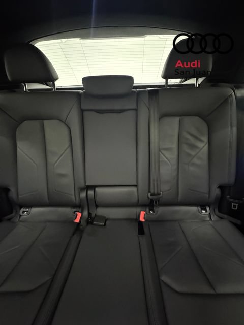 Used 2025 Audi Q3 2.0T Premium Plus w/ Premium Plus Package AWD/4WD image 16