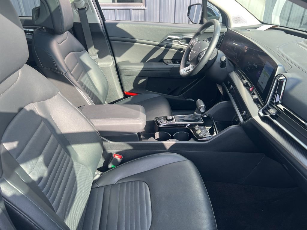 Certified 2023 Kia Sportage SX image 22