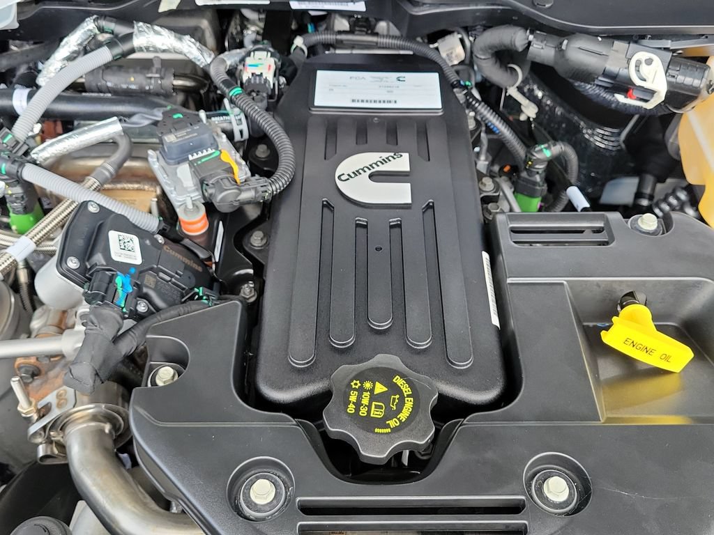 New 2026 RAM 3500 Big Horn AWD/4WD image 10