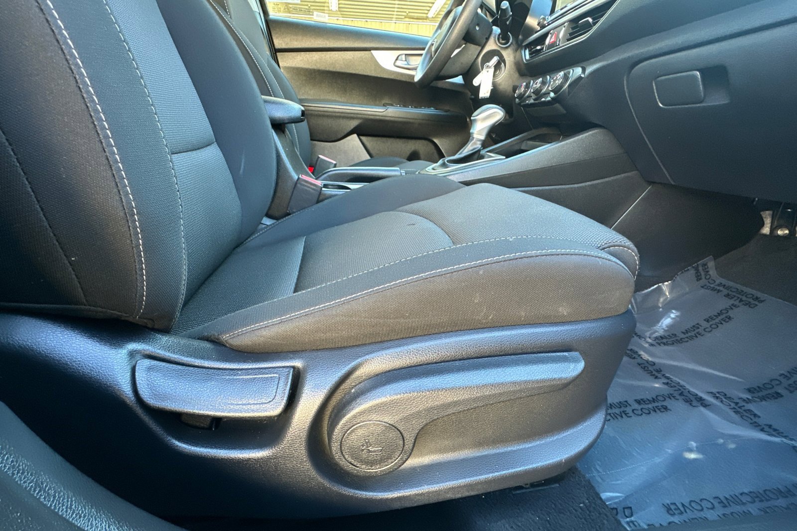 Used 2024 Kia Forte LXS image 21