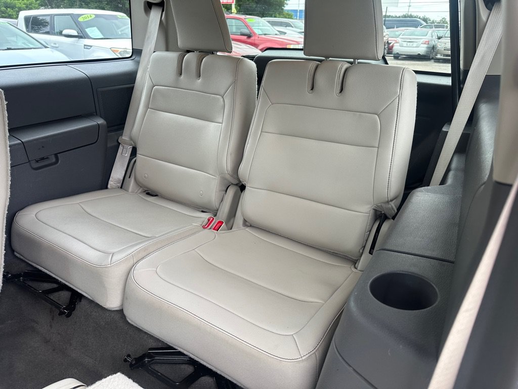 Used 2012 Ford Flex SEL w/ Equipment Group Order Code FWD image 15