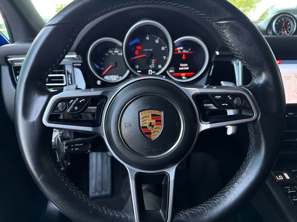 Used 2020 Porsche Macan AWD/4WD image 24