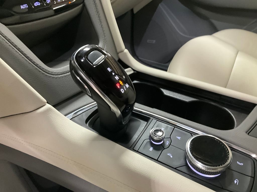 Used 2022 Cadillac XT5 Premium Luxury image 25