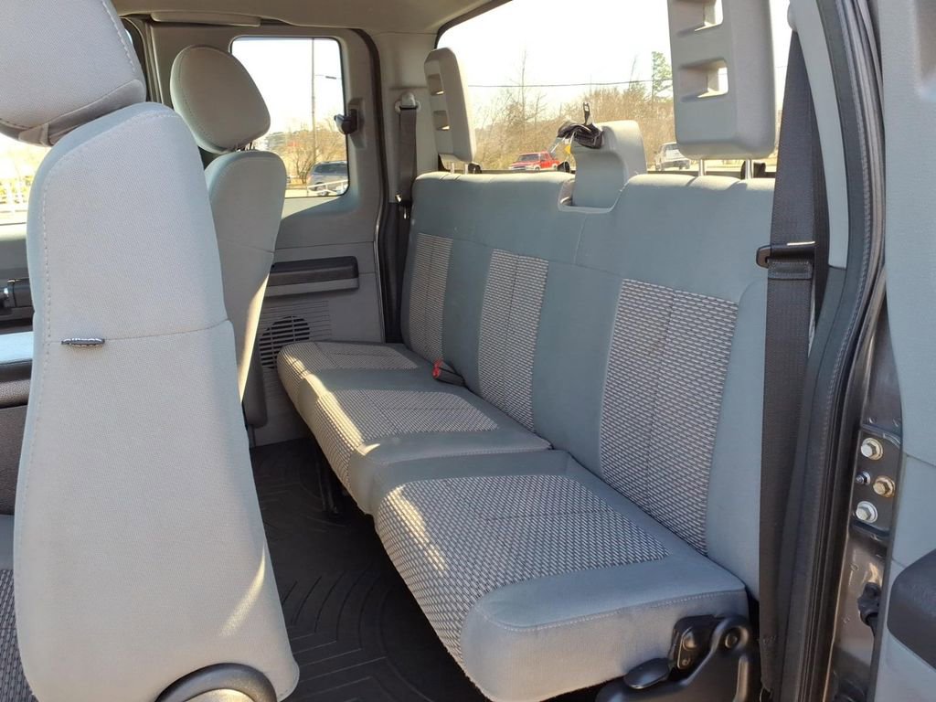 Used 2012 Ford F250 XLT w/ XLT Premium Pkg image 5