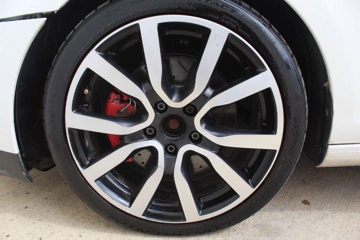 Used 2014 Volkswagen GTI Wolfsburg Edition image 10