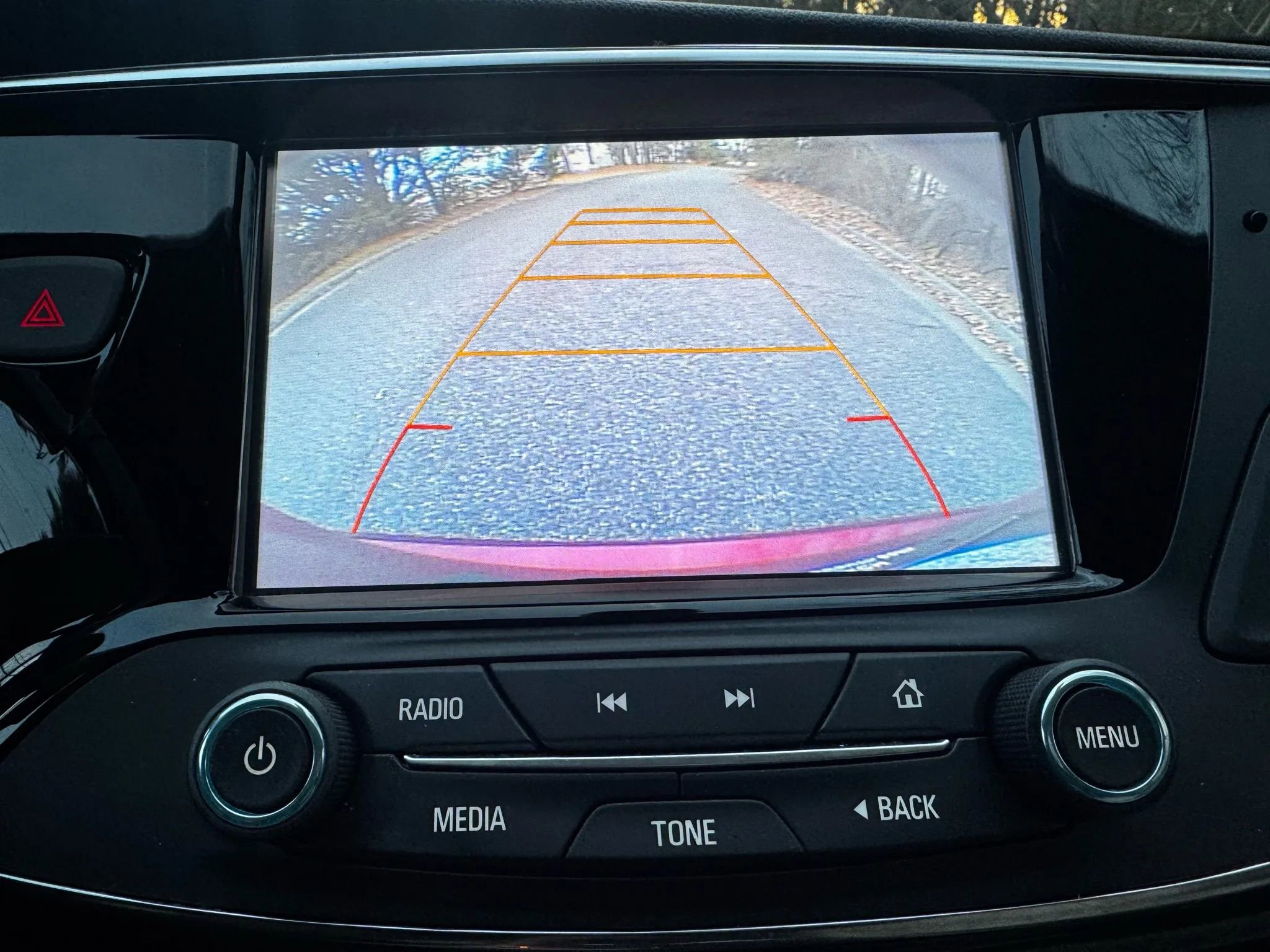 Used 2017 Buick Envision Preferred image 22