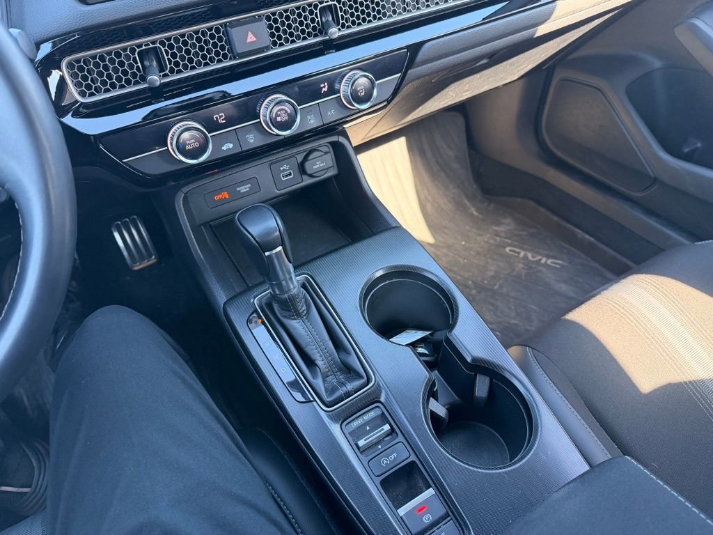 Used 2023 Honda Civic Sport image 20