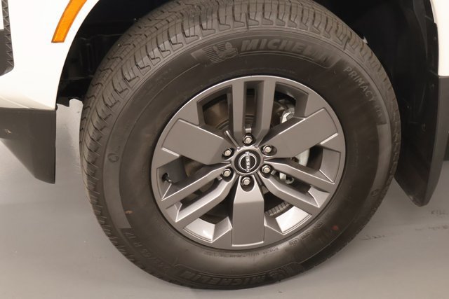 New 2026 Nissan Frontier SV w/ SV Convenience Package AWD/4WD image 7