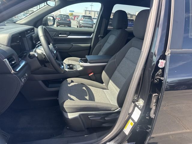 Used 2025 GMC Terrain Elevation AWD/4WD image 16