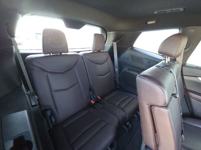 Used 2021 Cadillac XT6 Premium Luxury image 17