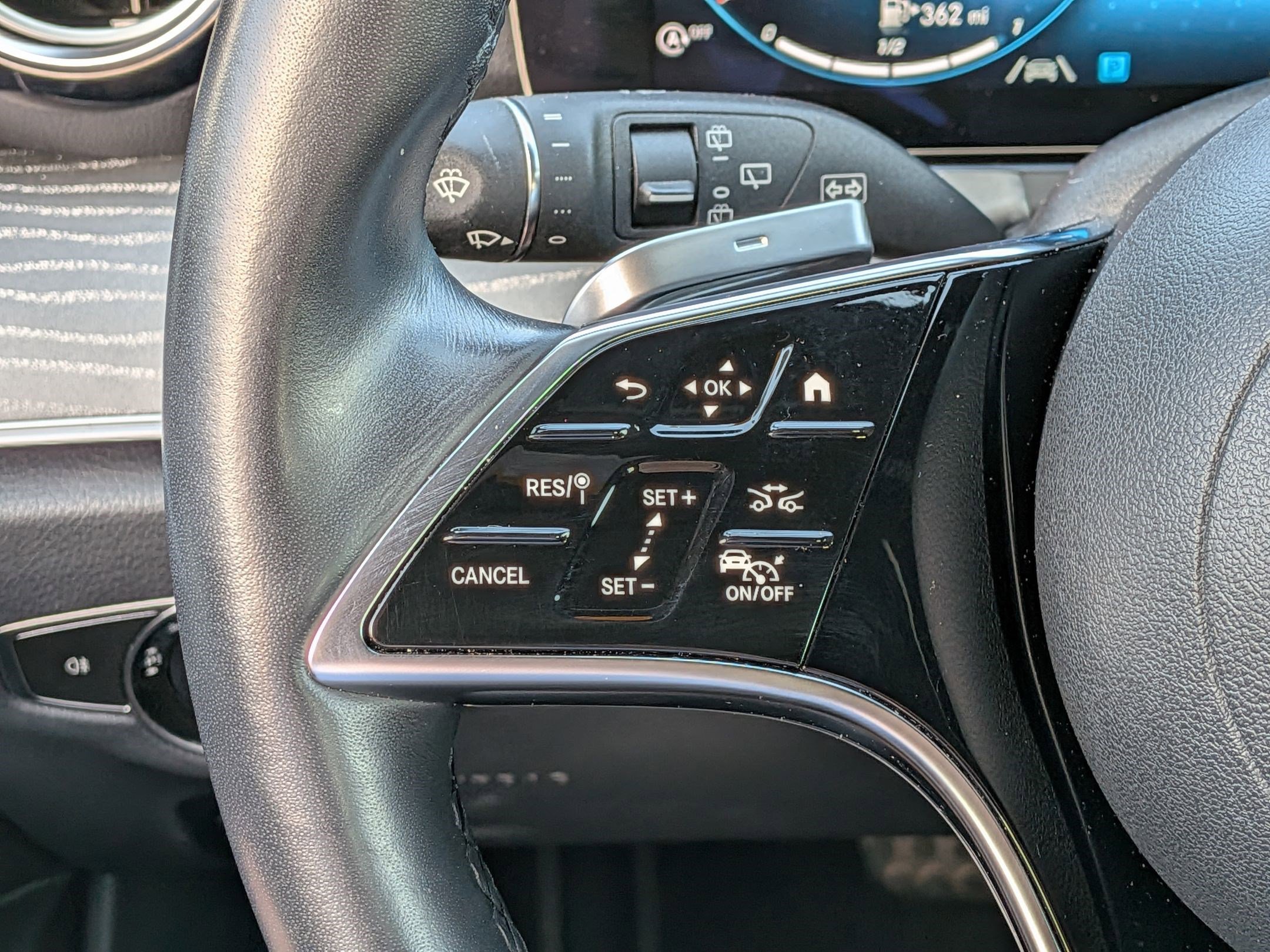 Used 2023 Mercedes-Benz E 450 4MATIC All-Terrain Wagon image 15