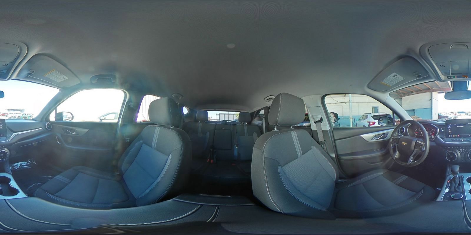 Used 2025 Chevrolet Blazer LT image 42