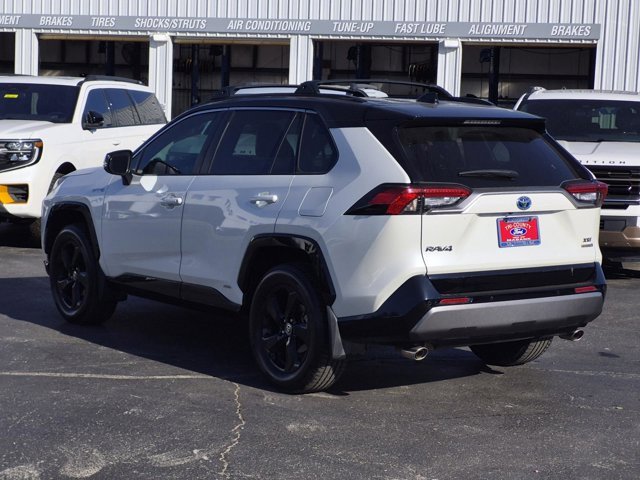 Used 2021 Toyota RAV4 XSE image 4