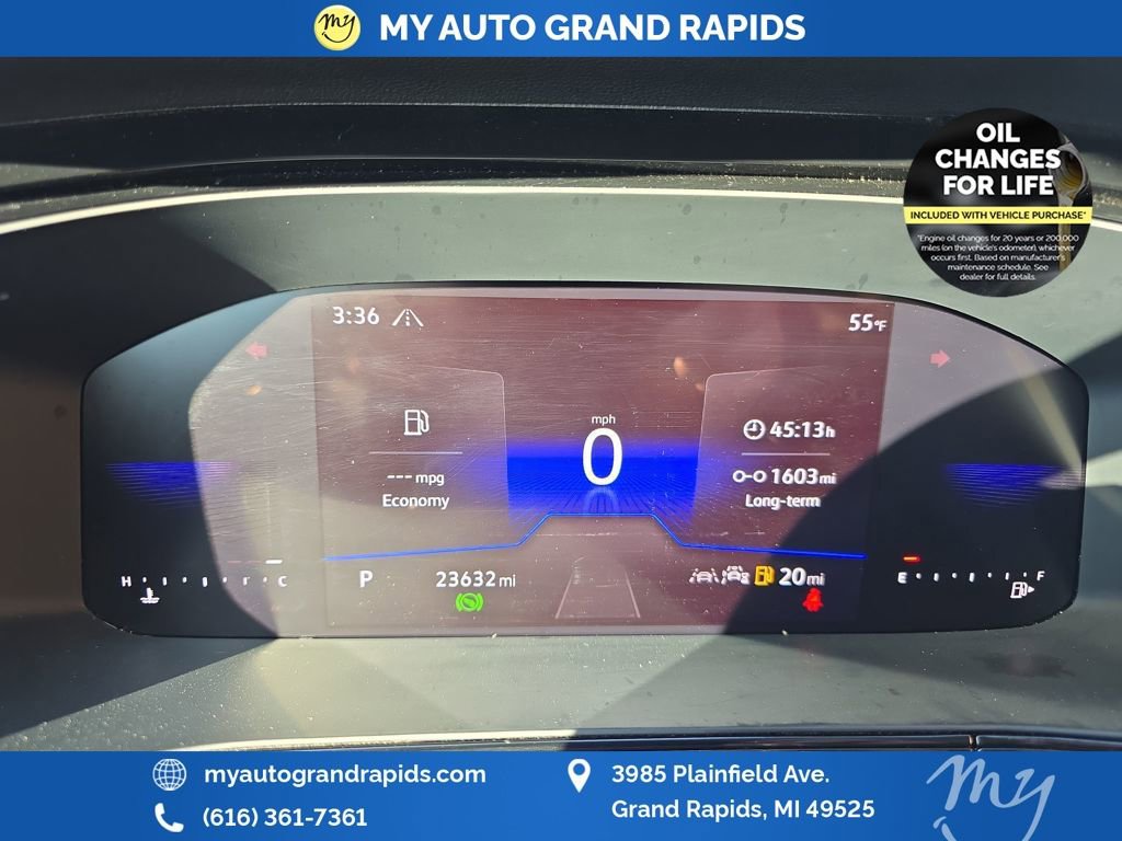 Used 2024 Volkswagen Taos SE image 16