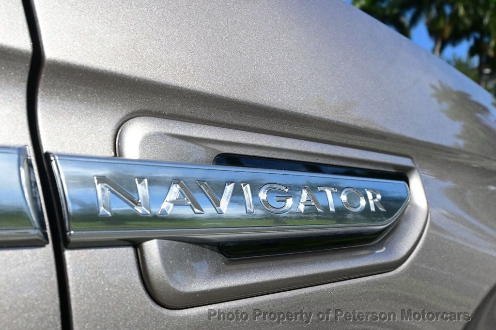 Used 2019 Lincoln Navigator Reserve w/ Cargo Package AWD/4WD image 17