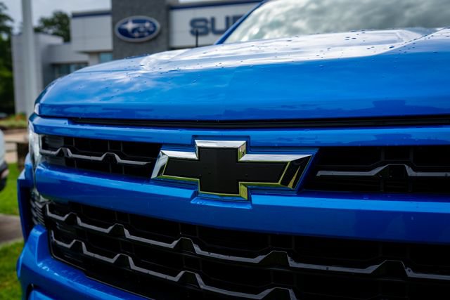 Used 2025 Chevrolet Silverado 1500 RST w/ Convenience Package II RWD image 13